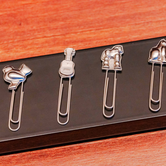 Clips esculturas Botero (Metálico)