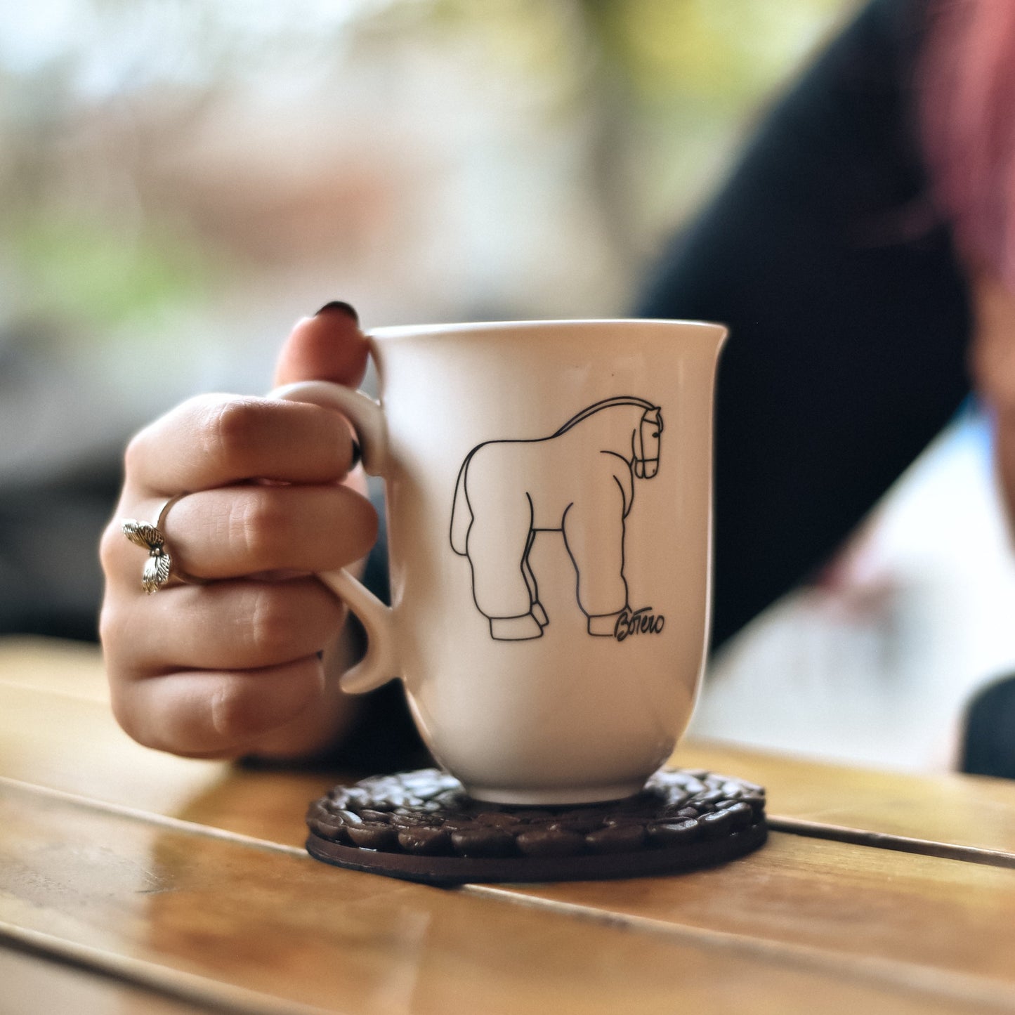 Kit Mug Botero + posavaso café